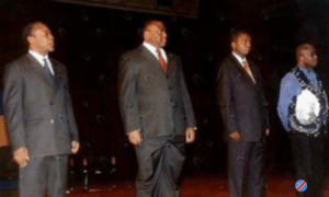 2003 Gouvernement de Transition 1+4