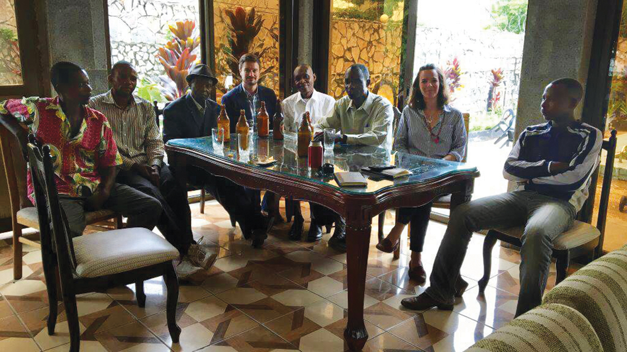 Zaïda Catalán et Michael Sharp lors d'une mission de terrain au Kasaï